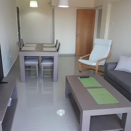 32 Hill Court Apartment Larnaca Exterior foto