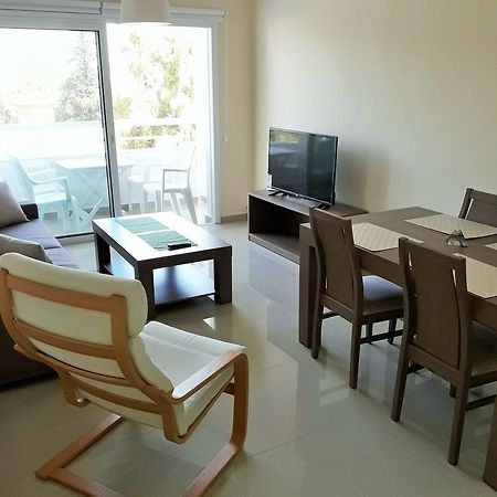 32 Hill Court Apartment Larnaca Exterior foto